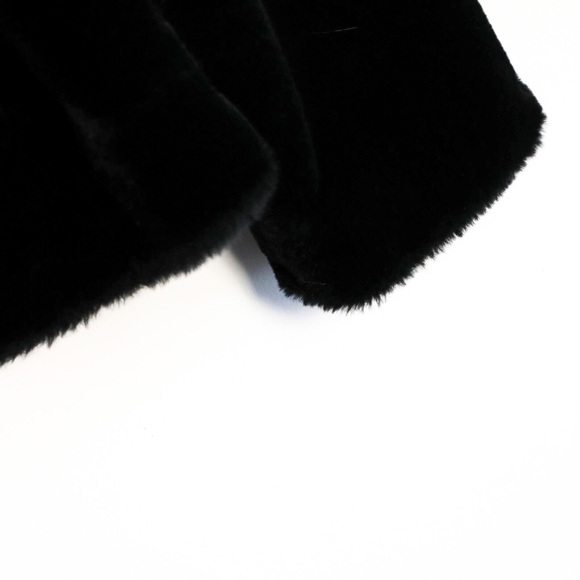 Zara TRF faux fur teddy bomber jacket furry soft short coat black trendy cozy - Picture 6 of 7